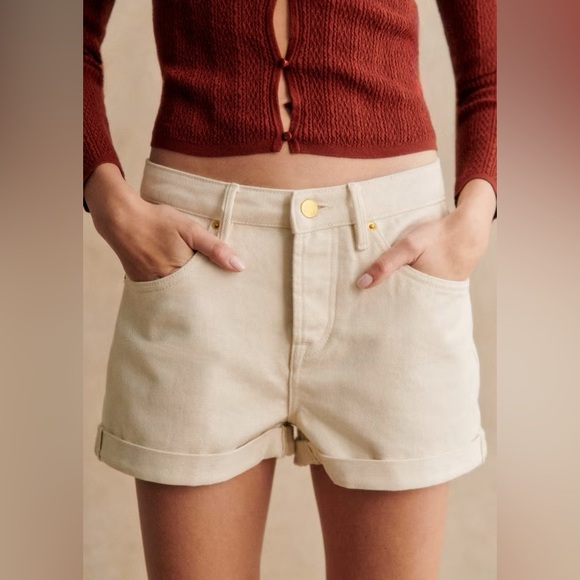 Sezane Niels Short in Ecru Denim - Picture 2 of 8